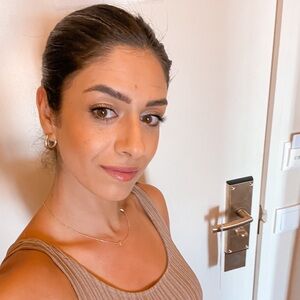 Meet your Posher, Christine